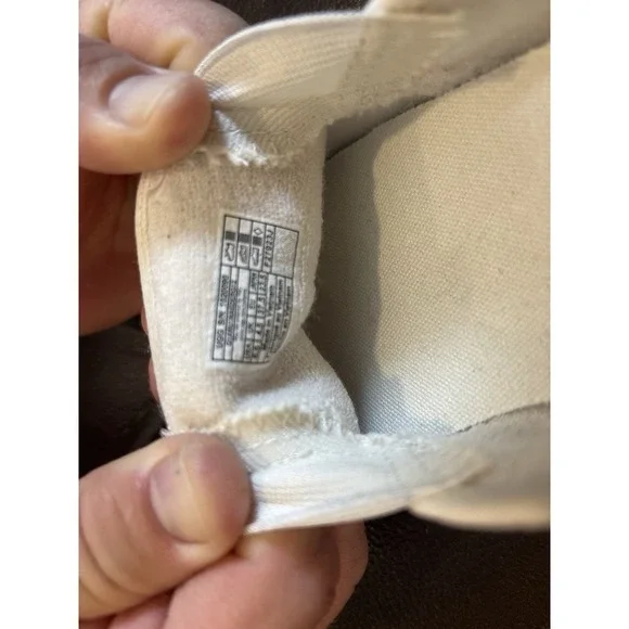 UGG Bren Knit Slip On Sneakers White 6.5 Womens - Picture 10 of 10